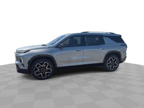 Sterling Gray Metallic 2025 Chevrolet Traverse High Country