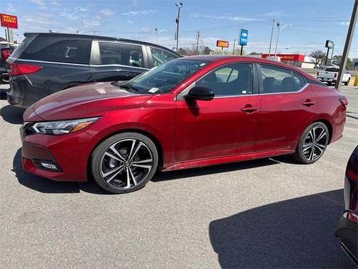2022 Nissan Sentra SR