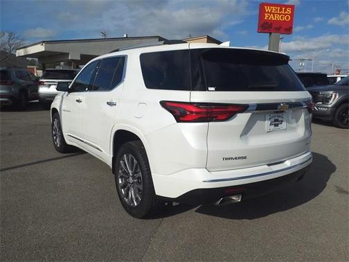 2023 Chevrolet Traverse Premier