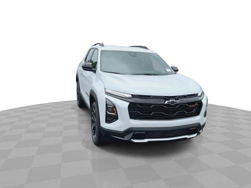 Polar White 2026 Chevrolet Equinox RS