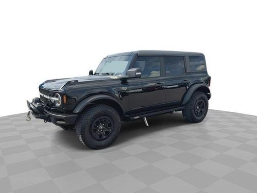 Shadow Black 2023 Ford Bronco Wildtrak
