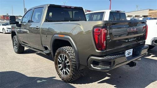 2023 GMC Sierra 2500 AT4