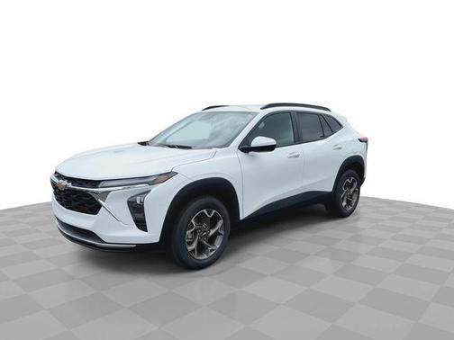 Summit White 2026 Chevrolet Trax LT