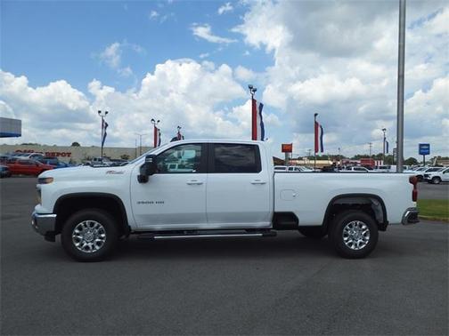 2025 Chevrolet Silverado 3500 LT