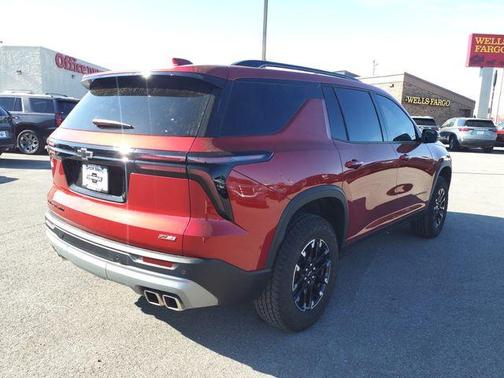 Radiant Red 2025 Chevrolet Traverse Z71