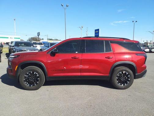 Radiant Red 2025 Chevrolet Traverse Z71