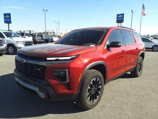 Radiant Red 2025 Chevrolet Traverse Z71