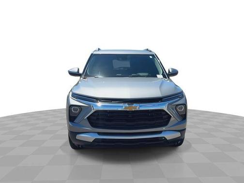 Sterling Gray Metallic 2026 Chevrolet Trailblazer LT