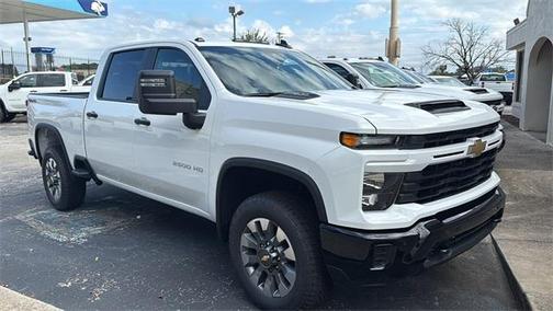 2026 Chevrolet Silverado 2500 Custom