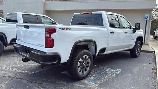 2026 Chevrolet Silverado 2500 Custom