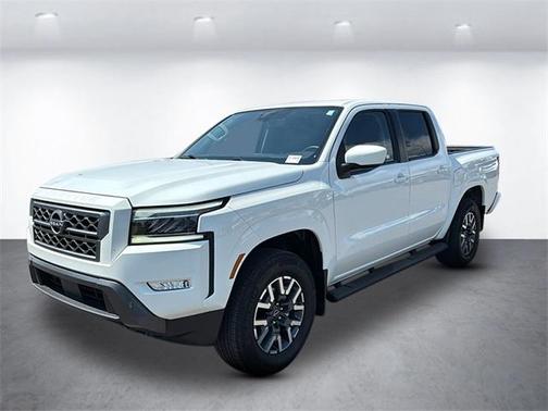 2024 Nissan Frontier SL