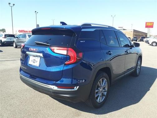 2023 GMC Terrain SLT