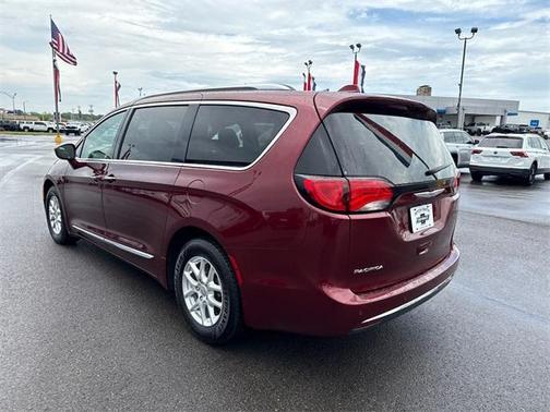 2020 Chrysler Pacifica Touring-L