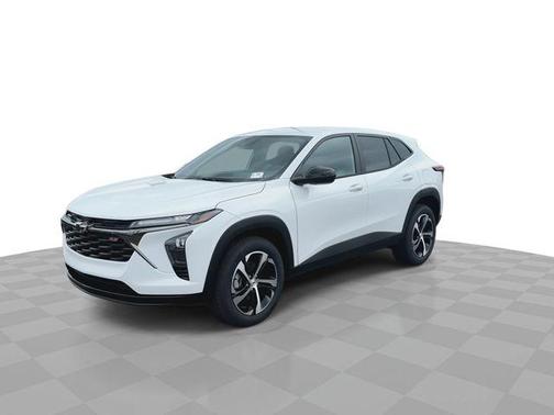 Summit White 2026 Chevrolet Trax 1RS