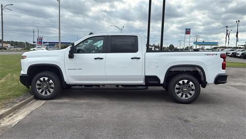 2026 Chevrolet Silverado 2500 Custom