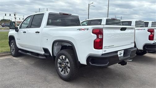2026 Chevrolet Silverado 2500 Custom