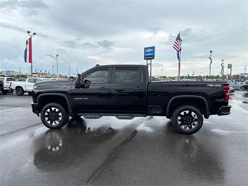 2023 Chevrolet Silverado 2500 Custom