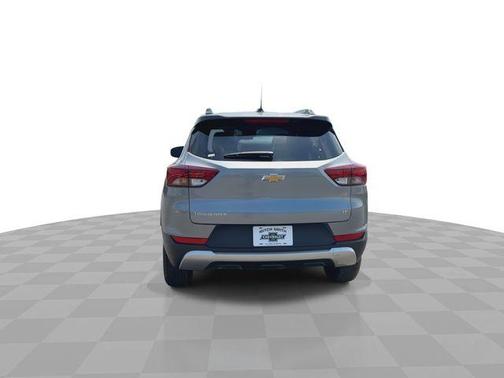 Sterling Gray Metallic 2023 Chevrolet Trailblazer LT