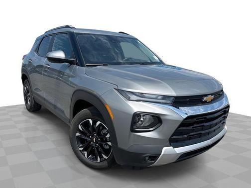 Sterling Gray Metallic 2023 Chevrolet Trailblazer LT