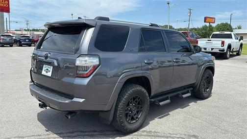 2022 Toyota 4Runner SR5
