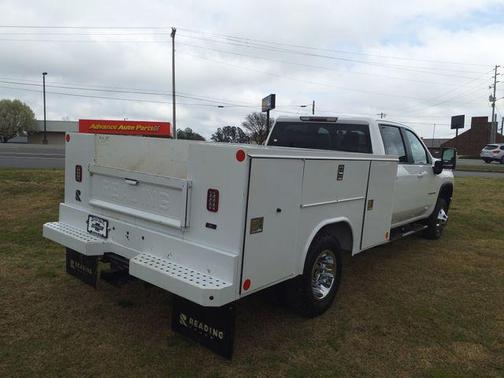2023 Chevrolet Silverado 3500 LT