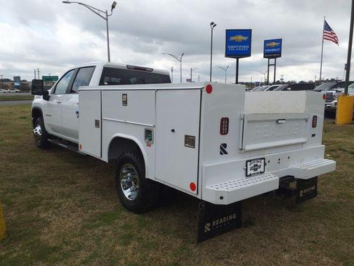 2023 Chevrolet Silverado 3500 LT