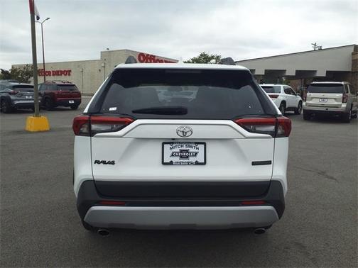 2023 Toyota RAV4 Adventure
