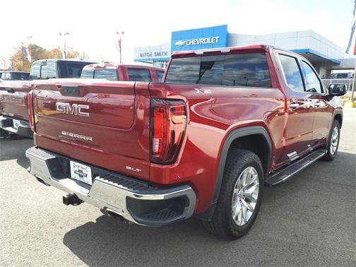 2021 GMC Sierra 1500 SLT