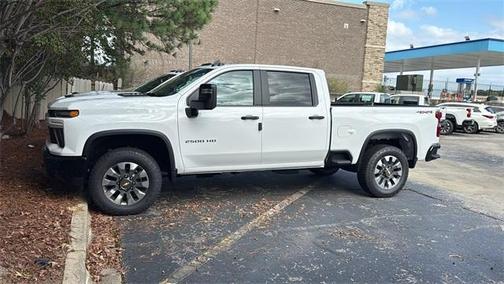 2026 Chevrolet Silverado 2500 Custom