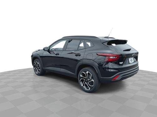 Mosaic Black Metallic 2026 Chevrolet Trax 2RS