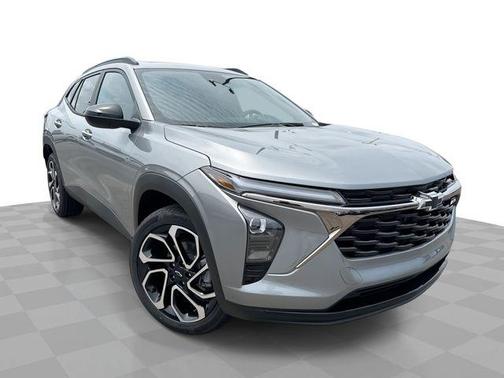 Sterling Gray Metallic 2026 Chevrolet Trax 2RS
