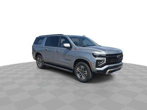 Sterling Gray Metallic 2025 Chevrolet Suburban Z71