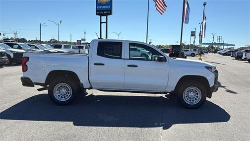 2024 Chevrolet Colorado WT
