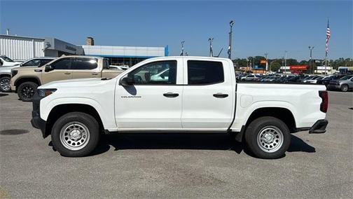 2024 Chevrolet Colorado WT