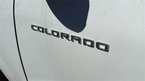 2024 Chevrolet Colorado WT