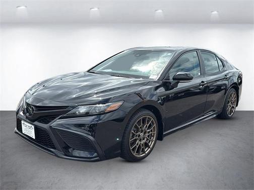 2023 Toyota Camry SE Nightshade