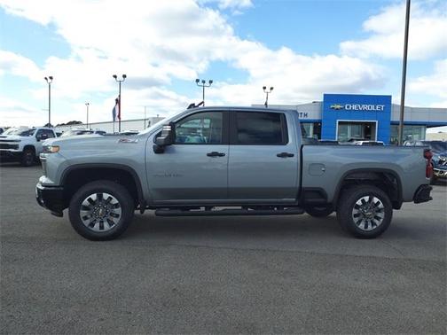 2026 Chevrolet Silverado 2500 Custom