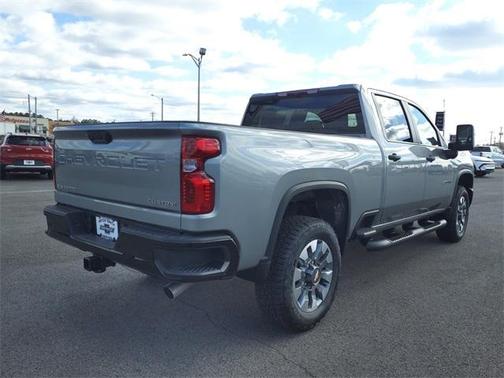 2026 Chevrolet Silverado 2500 Custom