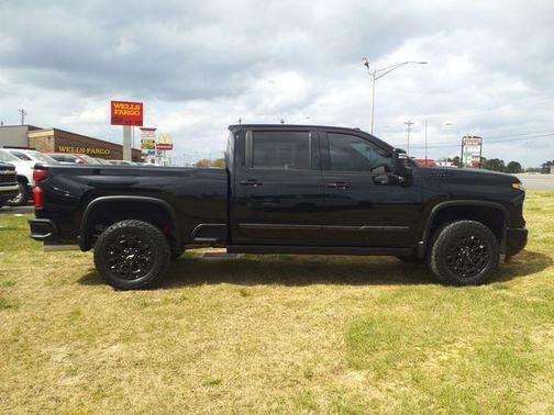 2024 Chevrolet Silverado 2500 High Country