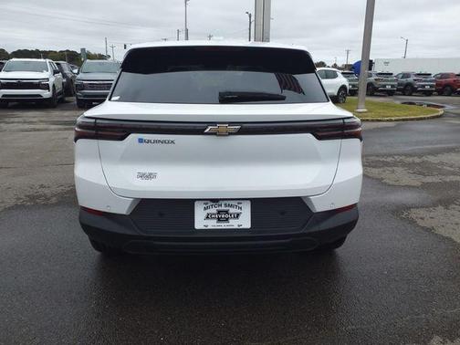 2026 Chevrolet Equinox EV LT 1