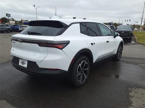 2026 Chevrolet Equinox EV LT 1