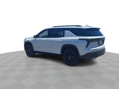 Polar White 2026 Chevrolet Traverse RS