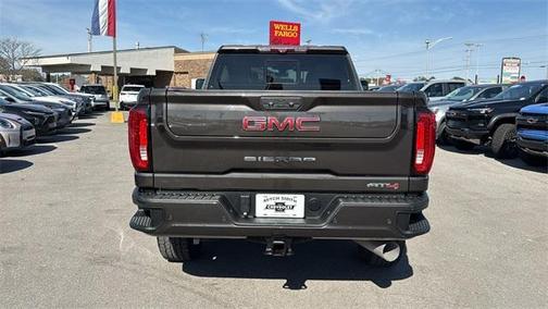 2021 GMC Sierra 2500 AT4
