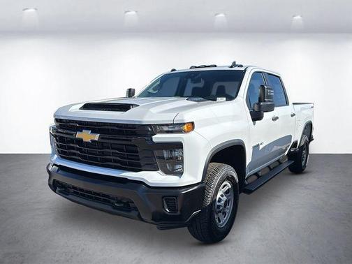 Summit White 2026 Chevrolet Silverado 3500 WT