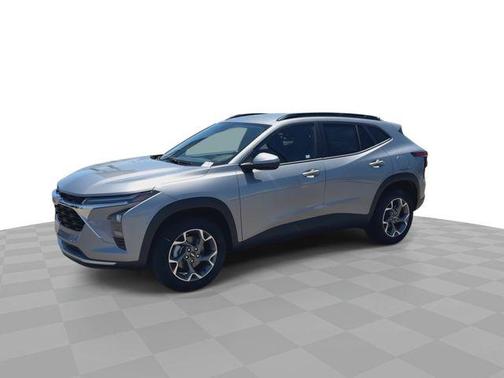 Sterling Gray Metallic 2026 Chevrolet Trax LT