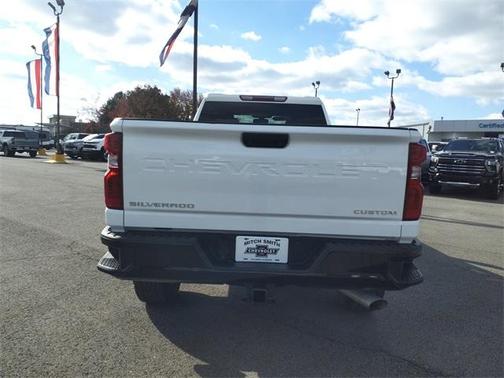 2023 Chevrolet Silverado 2500 Custom