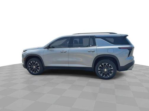 Sterling Gray Metallic 2026 Chevrolet Traverse LT