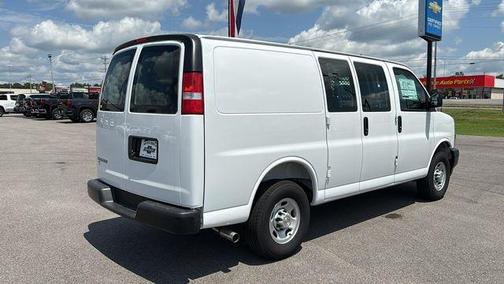 Summit White 2025 Chevrolet Express 2500 Work Van