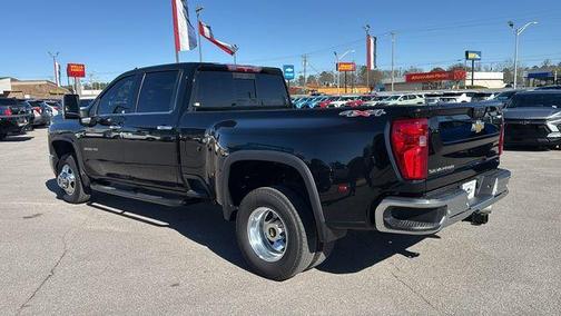2023 Chevrolet Silverado 3500 LTZ