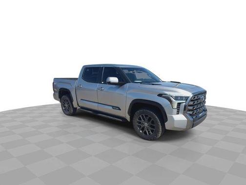 2023 Toyota Tundra Hybrid Platinum